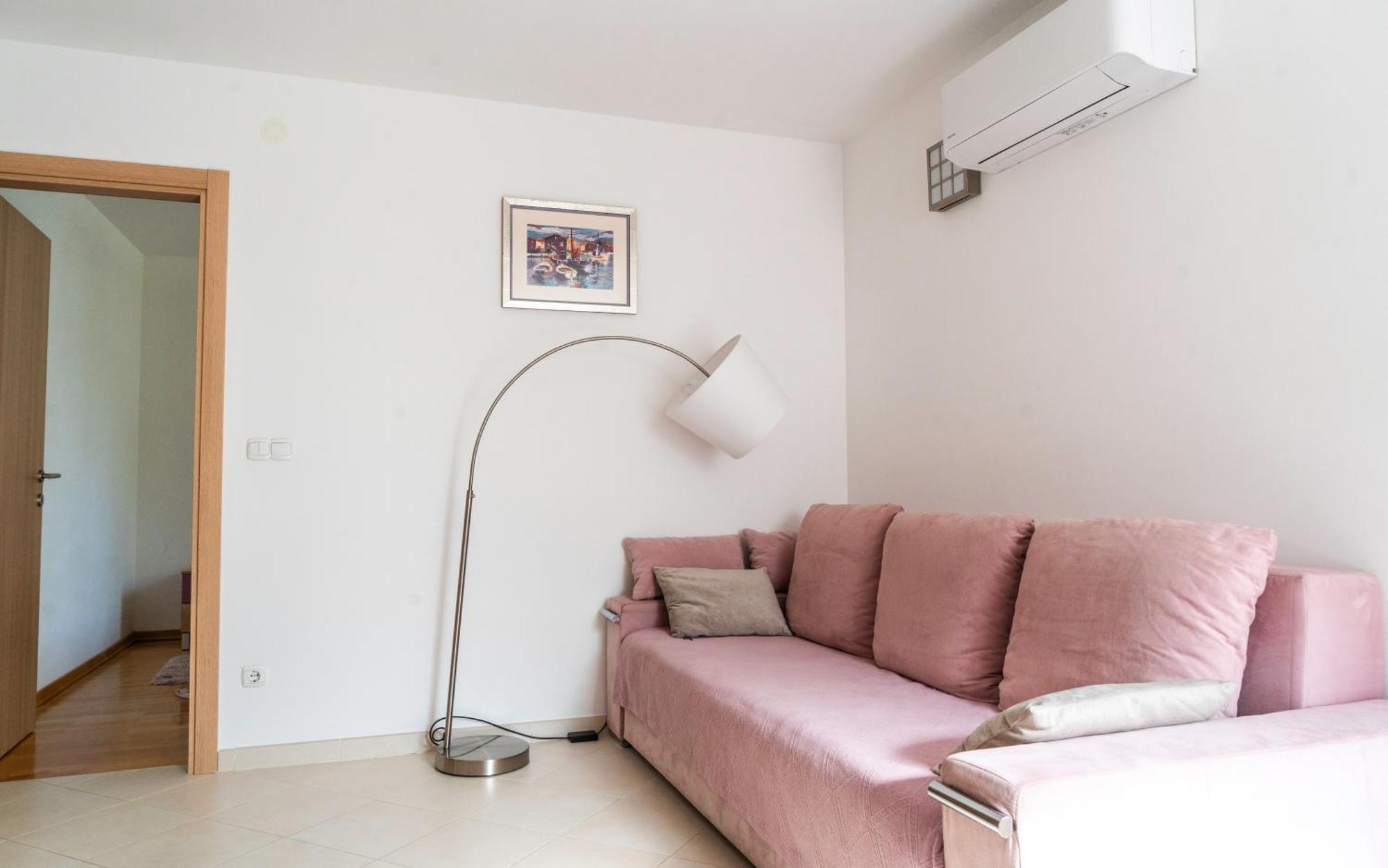 Apartments Lila Cres Room photo